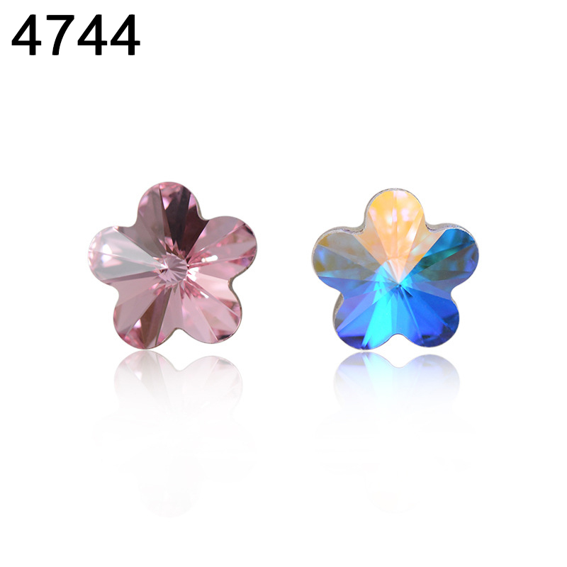 Nail Art Flower - 4744 Цветочный необычный камень, оригинальные кристаллы